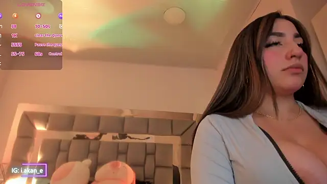 Snapshot of i_akane chatting on October 6, 2025, 12:39 pm i akane online show from October 6, 2025, 12:39 pm