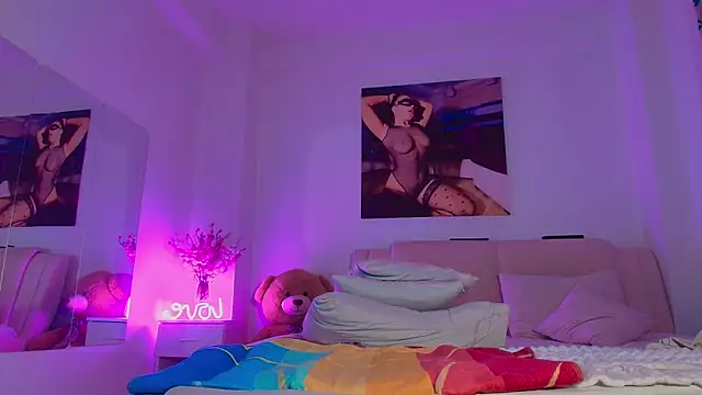 lissa yasemin online show from February 16, 2025, 10:44 pm