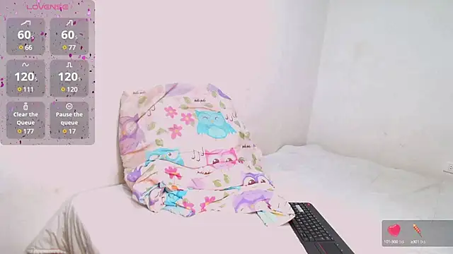 Snapshot of carolina-7 chatting on February 2, 2025, 4:05 am carolina-7 online show from February 2, 2025, 4:05 am