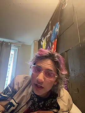 Snapshot of HornyTPup2 chatting on May 21, 2026, 4:37 pm HornyTPup2 online show from May 21, 2026, 4:37 pm