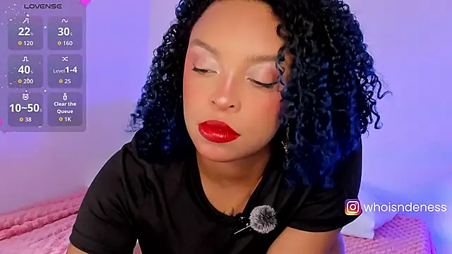 Snapshot of ened_nessa chatting on November 18, 2025, 1:47 pm ened nessa online show from November 18, 2025, 1:47 pm