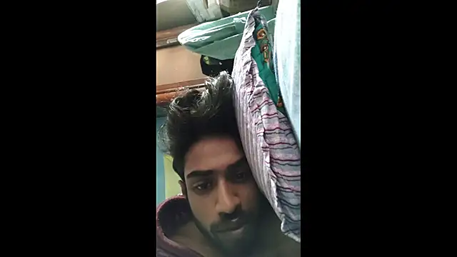 Snapshot of savage_lucifer8 chatting on January 27, 2025, 5:47 am savage lucifer8 online show from January 27, 2025, 5:47 am