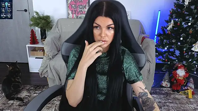 Tiffany lab online show from December 19, 2025, 9:11 am