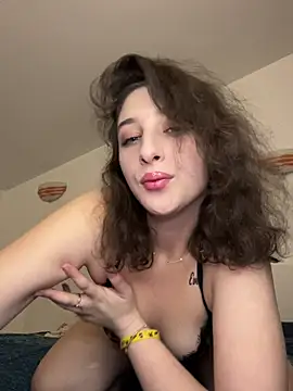 lolippp666 online show from December 18, 2025, 8:56 pm