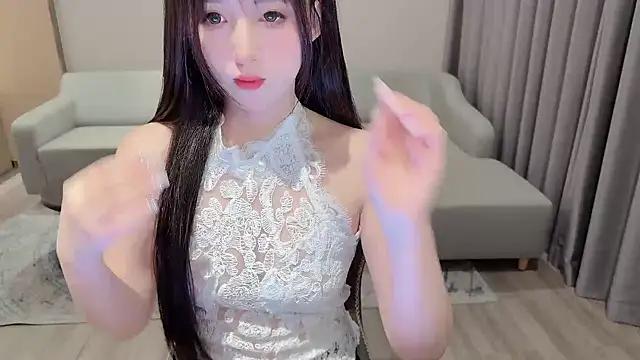 Unique-yiyi online show from December 5, 2025, 4:38 pm