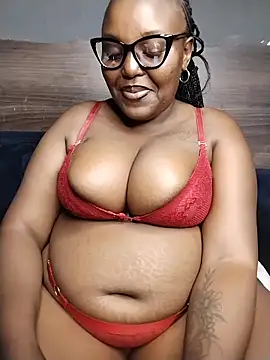 CHERRYYUMMY online show from April 19, 2026, 11:44 am