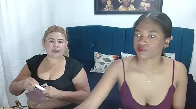 Snapshot of MISSANDRE4 chatting on March 7, 2025, 1:51 pm MISSANDRE4 online show from March 7, 2025, 1:51 pm