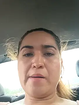 Snapshot of alexax0 chatting on February 12, 2025, 8:50 pm alexax0 online show from February 12, 2025, 8:50 pm