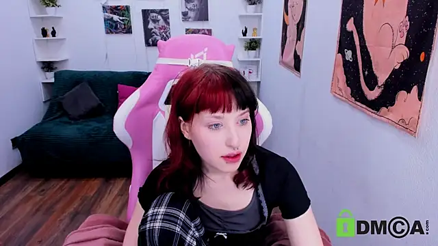 ElizaNik  online show from March 6, 2025, 11:53 pm