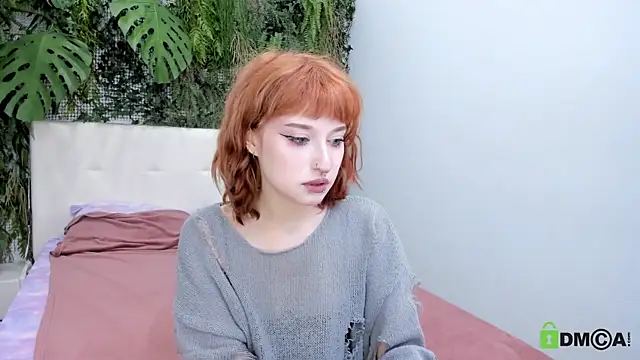 ElizaNik  online show from September 18, 2025, 5:43 am