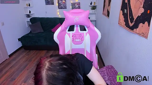 ElizaNik  online show from February 15, 2025, 9:49 pm