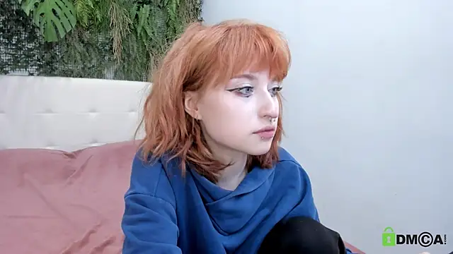 ElizaNik  online show from October 18, 2025, 9:28 pm