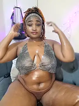 TheeNicole online show from January 13, 2026, 11:19 pm