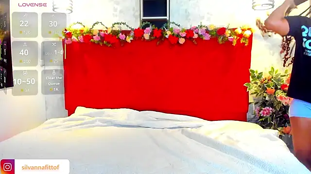 SilvannaFit online show from March 12, 2026, 11:36 am