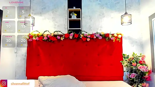 SilvannaFit online show from March 15, 2026, 9:05 am