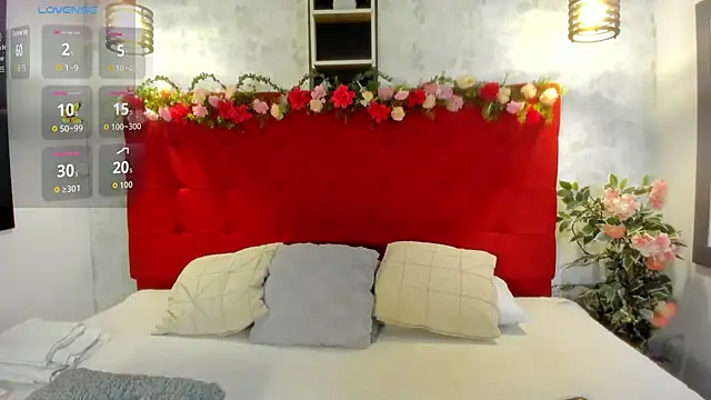 Snapshot of SilvannaFit chatting on October 25, 2025, 12:04 pm SilvannaFit online show from October 25, 2025, 12:04 pm