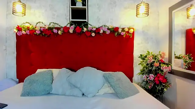 Snapshot of SilvannaFit chatting on November 10, 2025, 12:10 pm SilvannaFit online show from November 10, 2025, 12:10 pm