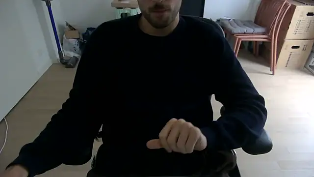 Snapshot of taallguyy_196 chatting on May 16, 2026, 5:23 pm taallguyy 196 online show from May 16, 2026, 5:23 pm