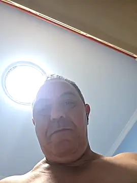 abdelhak33 online show from March 26, 2026, 10:29 pm