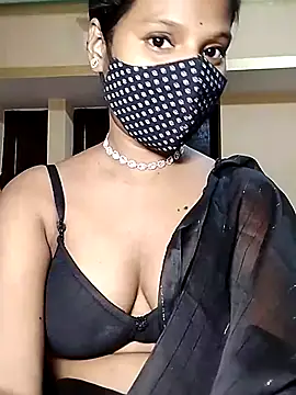 Snapshot of Shivani_Tivari chatting on October 13, 2025, 5:58 pm Shivani Tivari online show from October 13, 2025, 5:58 pm