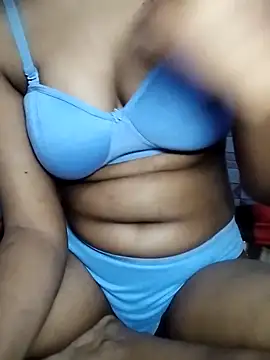 Snapshot of Shivani_Tivari chatting on March 8, 2025, 6:05 pm Shivani Tivari online show from March 8, 2025, 6:05 pm