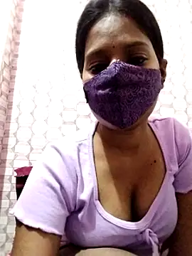 Snapshot of Shivani_Tivari chatting on February 13, 2025, 10:00 pm Shivani Tivari online show from February 13, 2025, 10:00 pm