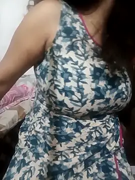 Snapshot of Sneha_gril chatting on December 15, 2025, 3:51 pm Sneha gril online show from December 15, 2025, 3:51 pm