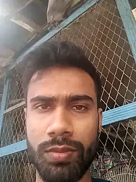 Snapshot of Skinny_Bigass_23 chatting on October 29, 2025, 7:18 am Skinny Bigass 23 online show from October 29, 2025, 7:18 am