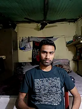 Skinny Bigass 23 online show from December 3, 2025, 10:03 am