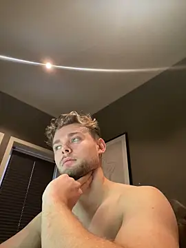 Sexyyoungtoyboy online show from December 4, 2024, 11:02 am