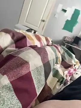 Snapshot of AmberTaylorXxx chatting on October 9, 2025, 8:15 am AmberTaylorXxx online show from October 9, 2025, 8:15 am