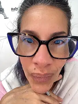 Snapshot of Goddess-Love- chatting on April 23, 2026, 12:29 pm Goddess-Love- online show from April 23, 2026, 12:29 pm