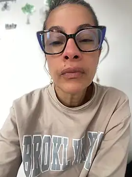 Snapshot of Goddess-Love- chatting on April 20, 2026, 12:19 pm Goddess-Love- online show from April 20, 2026, 12:19 pm