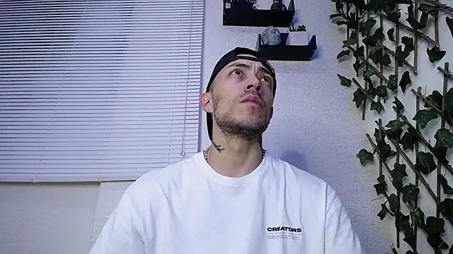 Jasson kingg online show from January 22, 2025, 2:04 am