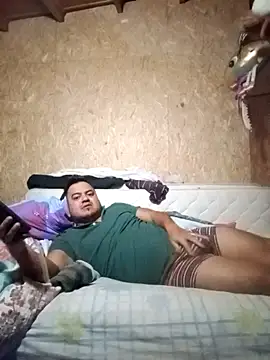 Snapshot of TheBriiaand30 chatting on November 17, 2025, 1:53 am TheBriiaand30 online show from November 17, 2025, 1:53 am