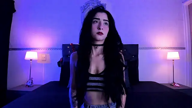 RomeroMoon online show from December 11, 2024, 1:06 pm