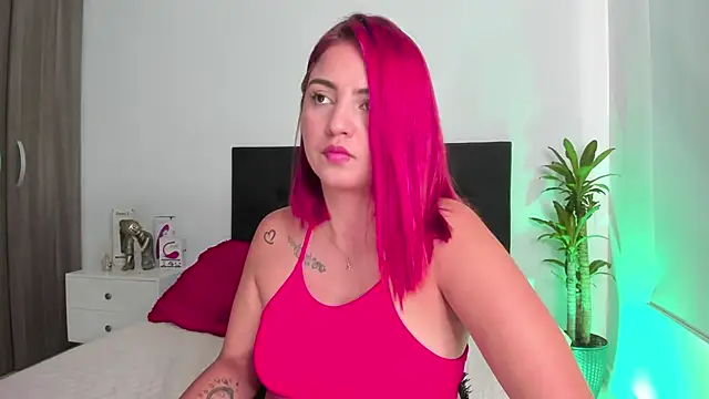 LaylaJewel online show from January 15, 2025, 5:26 pm