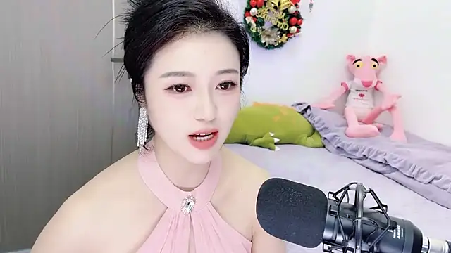 starsqimei online show from January 17, 2026, 6:17 am