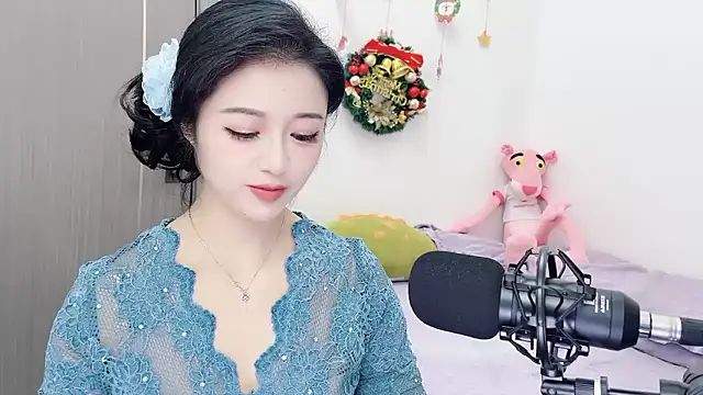 starsqimei online show from January 13, 2026, 5:22 am