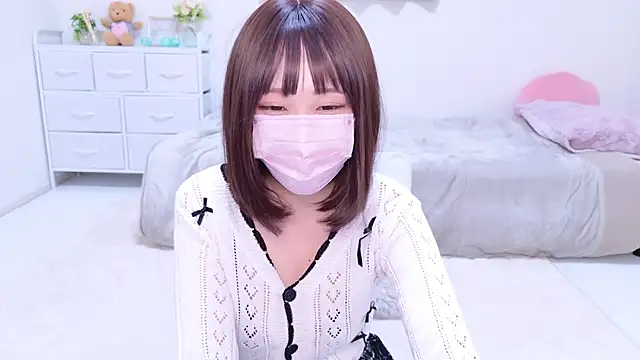 Snapshot of aki_zzz chatting on January 25, 2025, 7:49 am aki zzz online show from January 25, 2025, 7:49 am