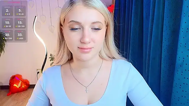 Evacadooo online show from February 18, 2026, 2:20 am