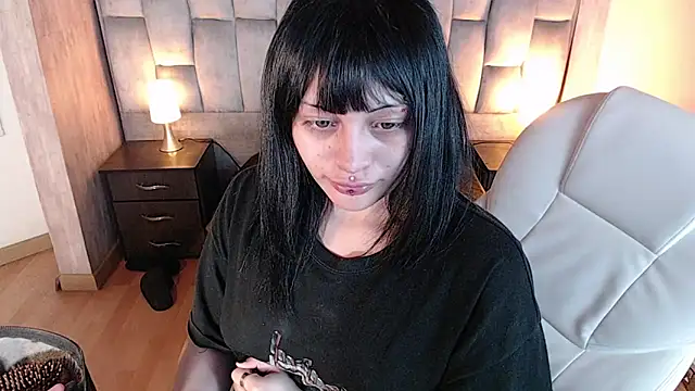 honney dark online show from February 20, 2026, 11:34 am