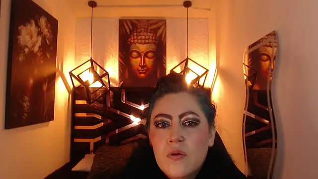 scarleth blue online show from May 9, 2026, 3:32 am