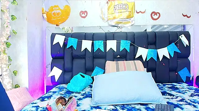 Snapshot of canela_oss chatting on September 29, 2025, 12:00 pm canela oss online show from September 29, 2025, 12:00 pm