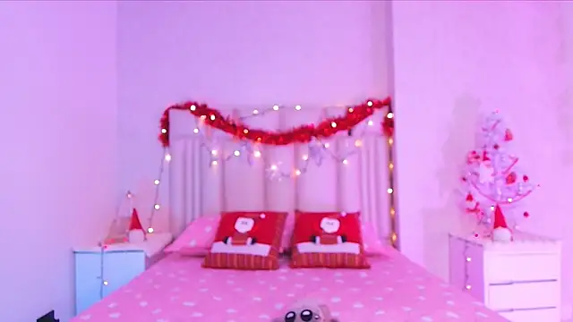 Snapshot of canela_oss chatting on November 28, 2025, 11:54 am canela oss online show from November 28, 2025, 11:54 am