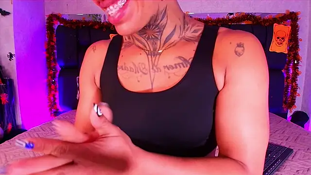 Snapshot of canela_oss chatting on October 11, 2025, 12:06 pm canela oss online show from October 11, 2025, 12:06 pm