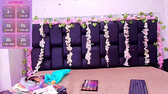 Snapshot of canela_oss chatting on October 6, 2025, 11:55 am canela oss online show from October 6, 2025, 11:55 am