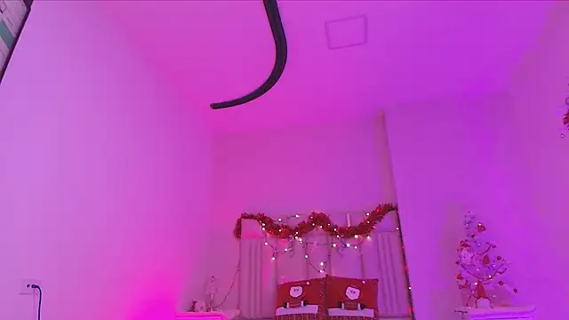 Snapshot of canela_oss chatting on December 5, 2025, 12:04 pm canela oss online show from December 5, 2025, 12:04 pm