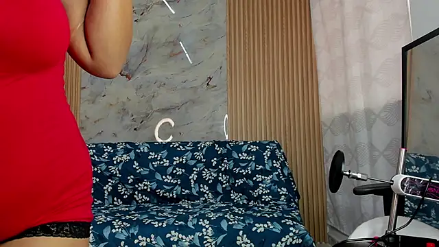 Snapshot of Any_topless chatting on November 28, 2025, 11:10 am Any topless online show from November 28, 2025, 11:10 am