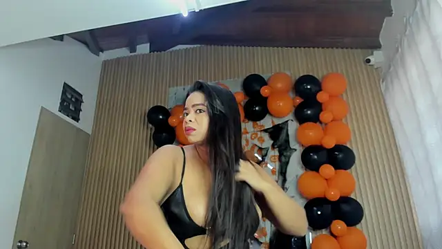 Snapshot of Any_topless chatting on November 3, 2025, 11:03 am Any topless online show from November 3, 2025, 11:03 am